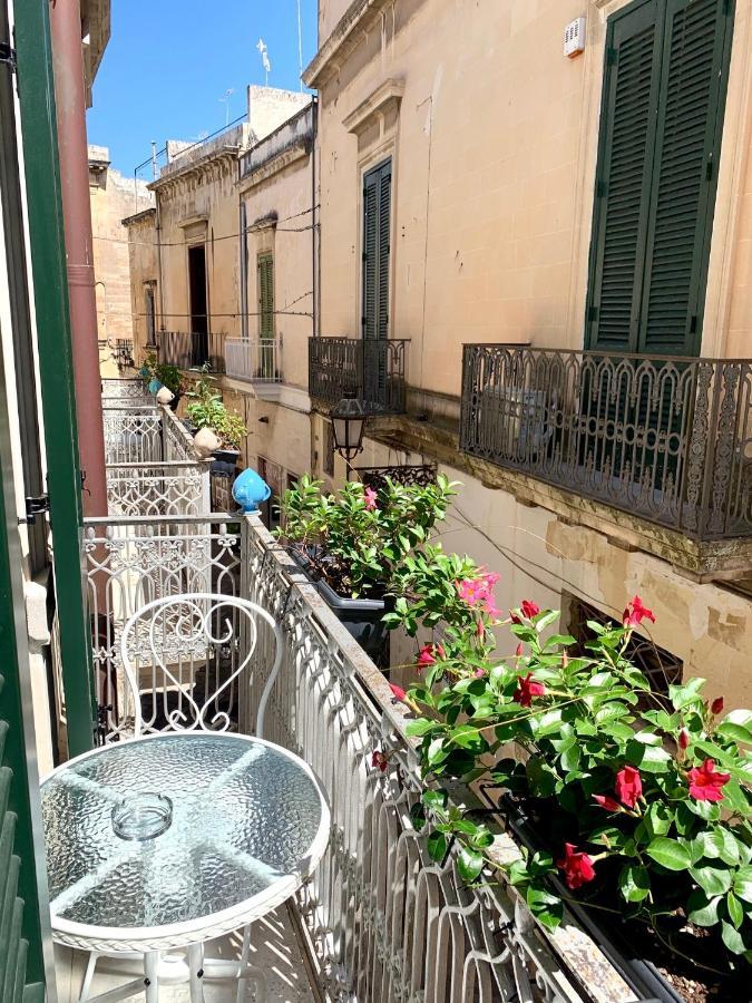 Dimora San Biagio Suites&Apartment Лечче Экстерьер фото