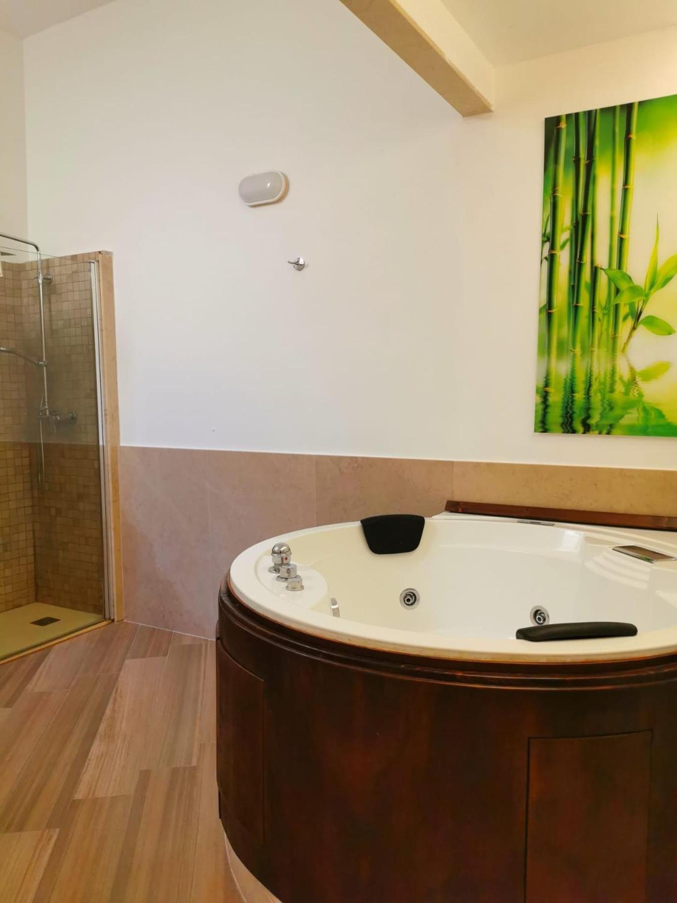 Dimora San Biagio Suites&Apartment Лечче Экстерьер фото