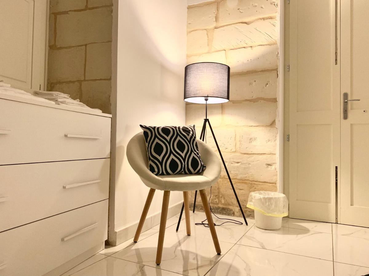 Dimora San Biagio Suites&Apartment Лечче Экстерьер фото