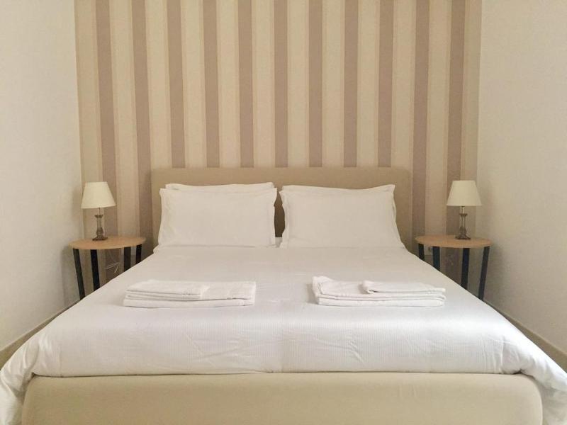 Dimora San Biagio Suites&Apartment Лечче Экстерьер фото